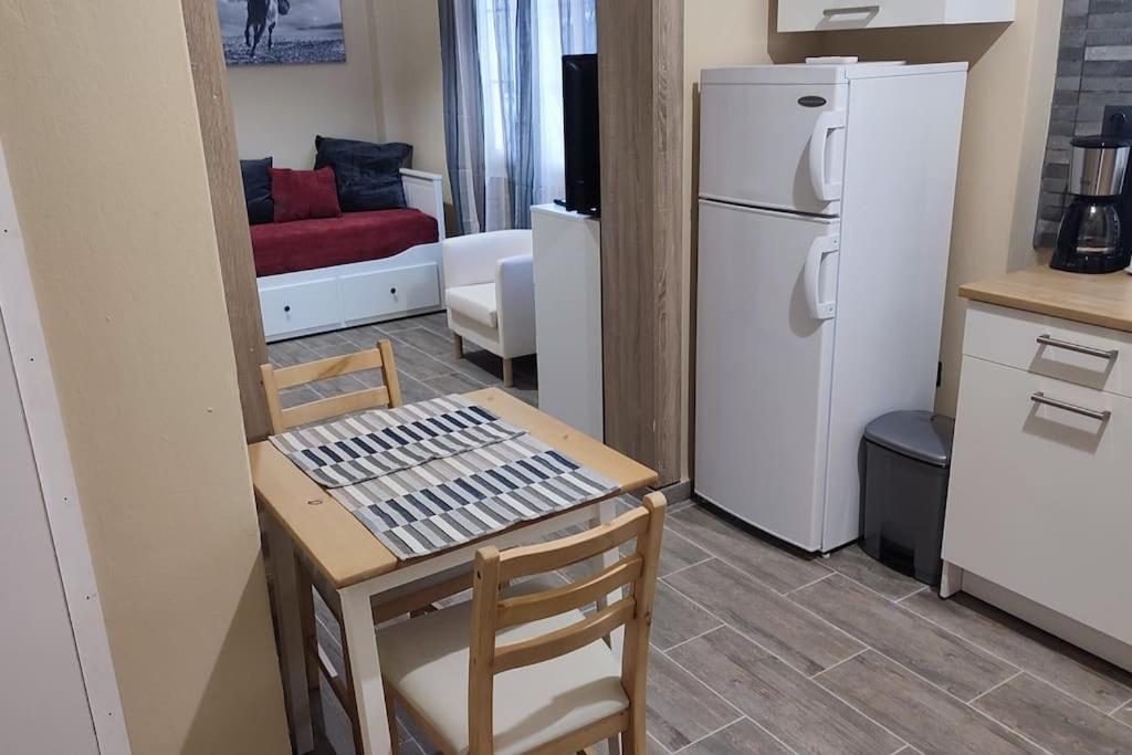 Kostas Appartment Szaloniki Kültér fotó